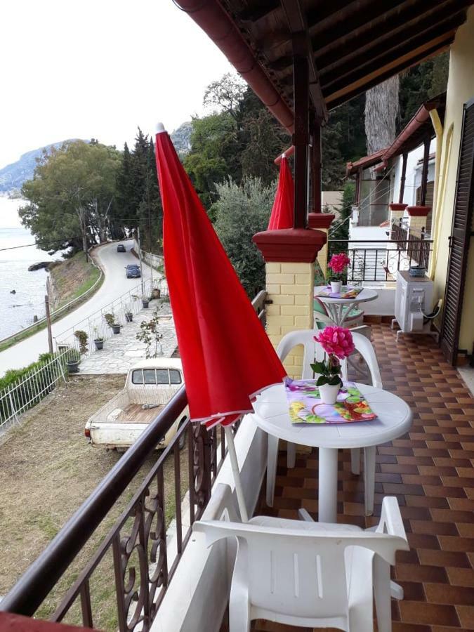 Sol E Mar Sea Side View Guesthouse Перама Экстерьер фото